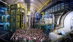 CERN: scoperti i &quot;pentaquark&quot;, nuova classe di particelle