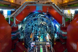 CERN: Materia e antimateria nucleare hanno massa uguale